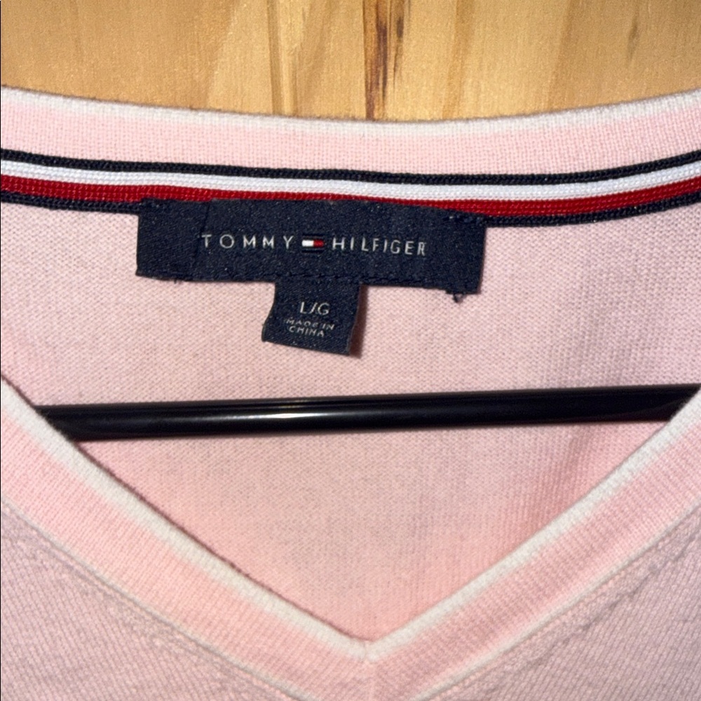 Tommy Hilfiger Light Pink V-Neck Long Sleeve Top - Picture 2 of 5